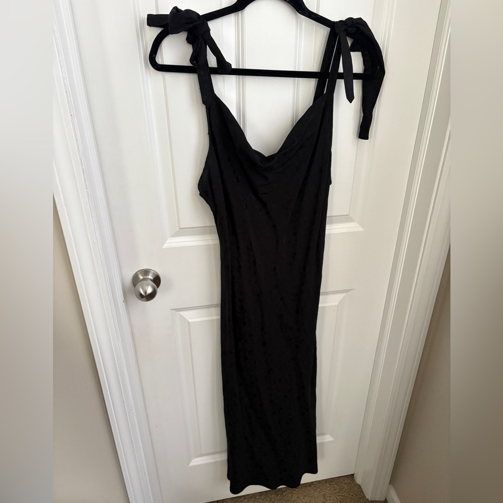 Forever 21 Satin Floral Cowl Neck Tie Strap Black Midi Dress Women’s Large